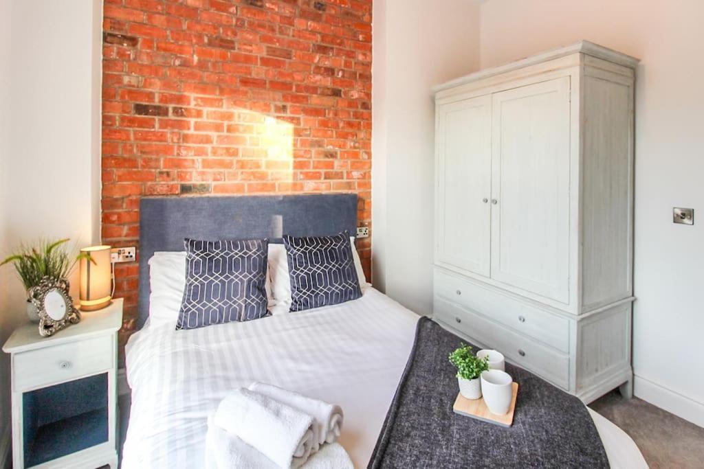 Spacious City Centre Lace Market Apartment Нотингам Екстериор снимка